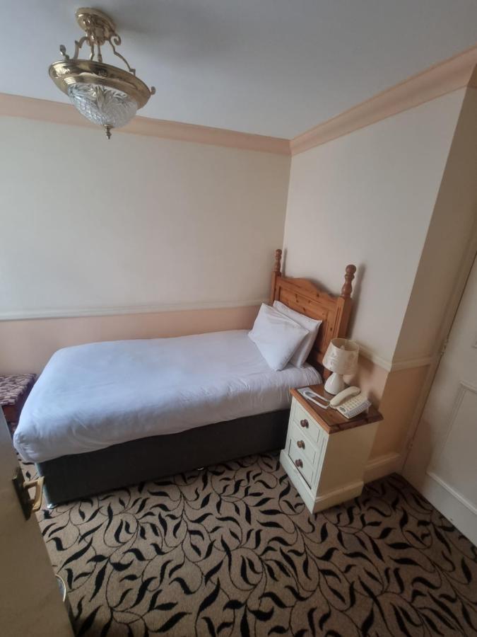 The Royal Oak Hotel Ramsgate Extérieur photo